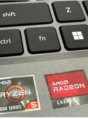 New Laptop Acer 8GB AMD Ryzen 5 SSD 512GB