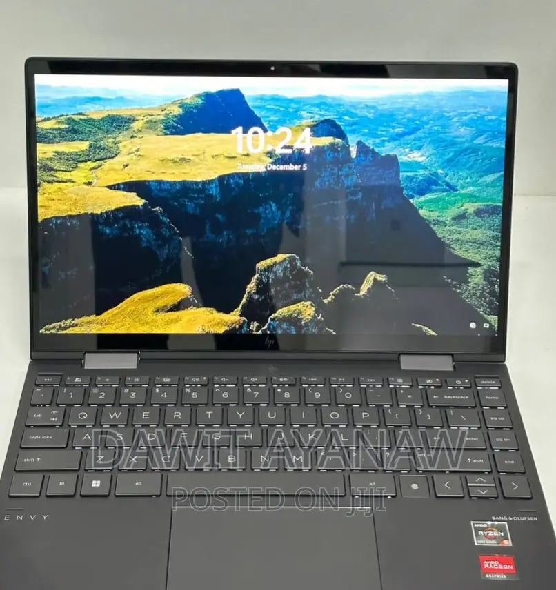New Laptop HP 16GB AMD Ryzen 5 SSD 512GB