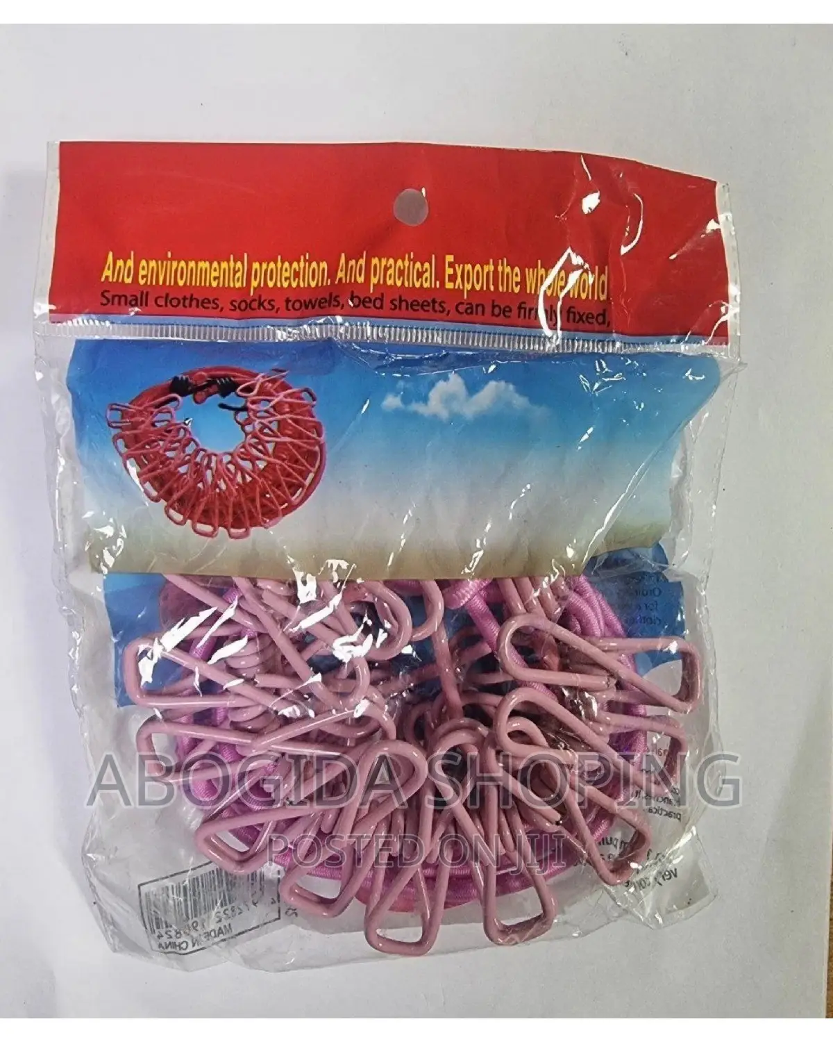 Elastic Laundry Rope With 12 Clothespins