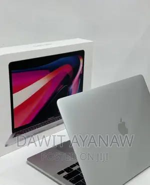 New Laptop Apple MacBook Pro 2020 M1 8GB Apple M1 Pro SSD 512GB