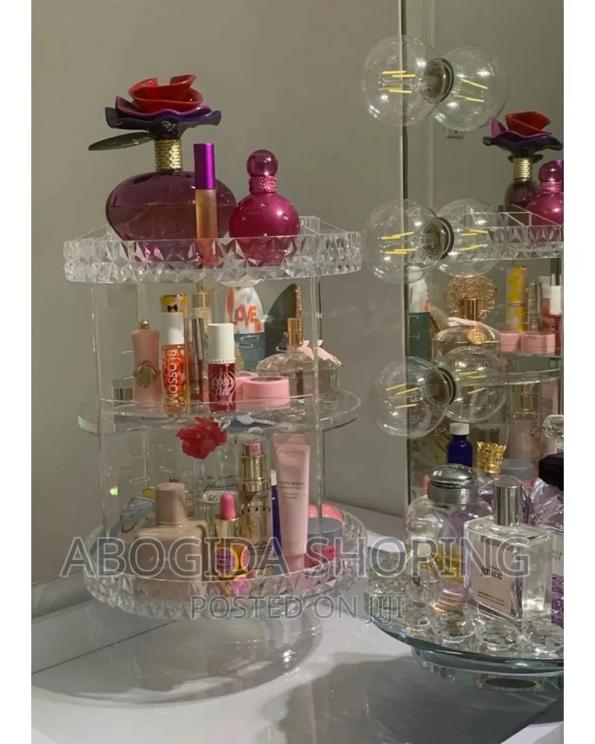 Cosmotic Organizer