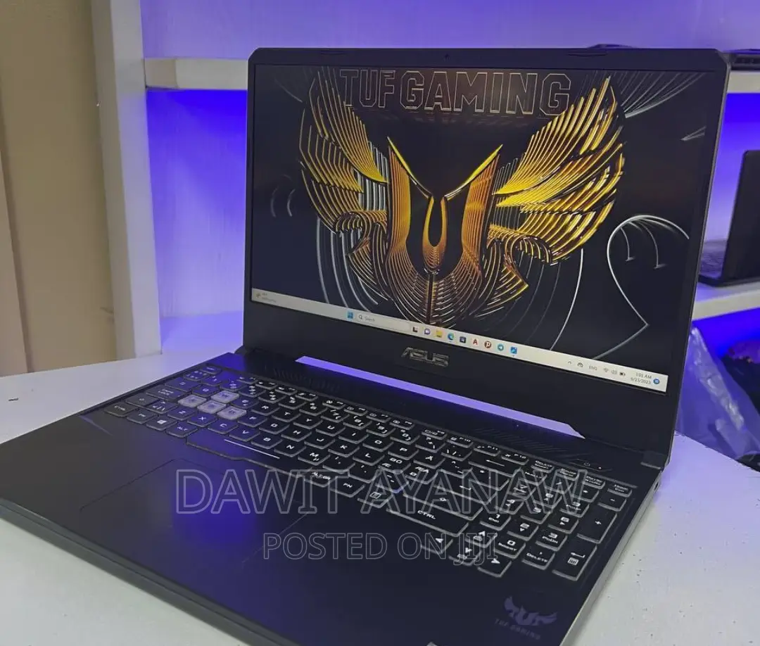 New Laptop Asus 8GB AMD Ryzen 5 SSD 512GB