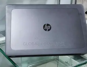 New Laptop HP ZBook 17 G5 8GB AMD Ryzen 7 SSD 512GB