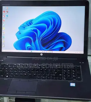 Photo - New Laptop HP ZBook 17 G5 8GB AMD Ryzen 7 SSD 512GB