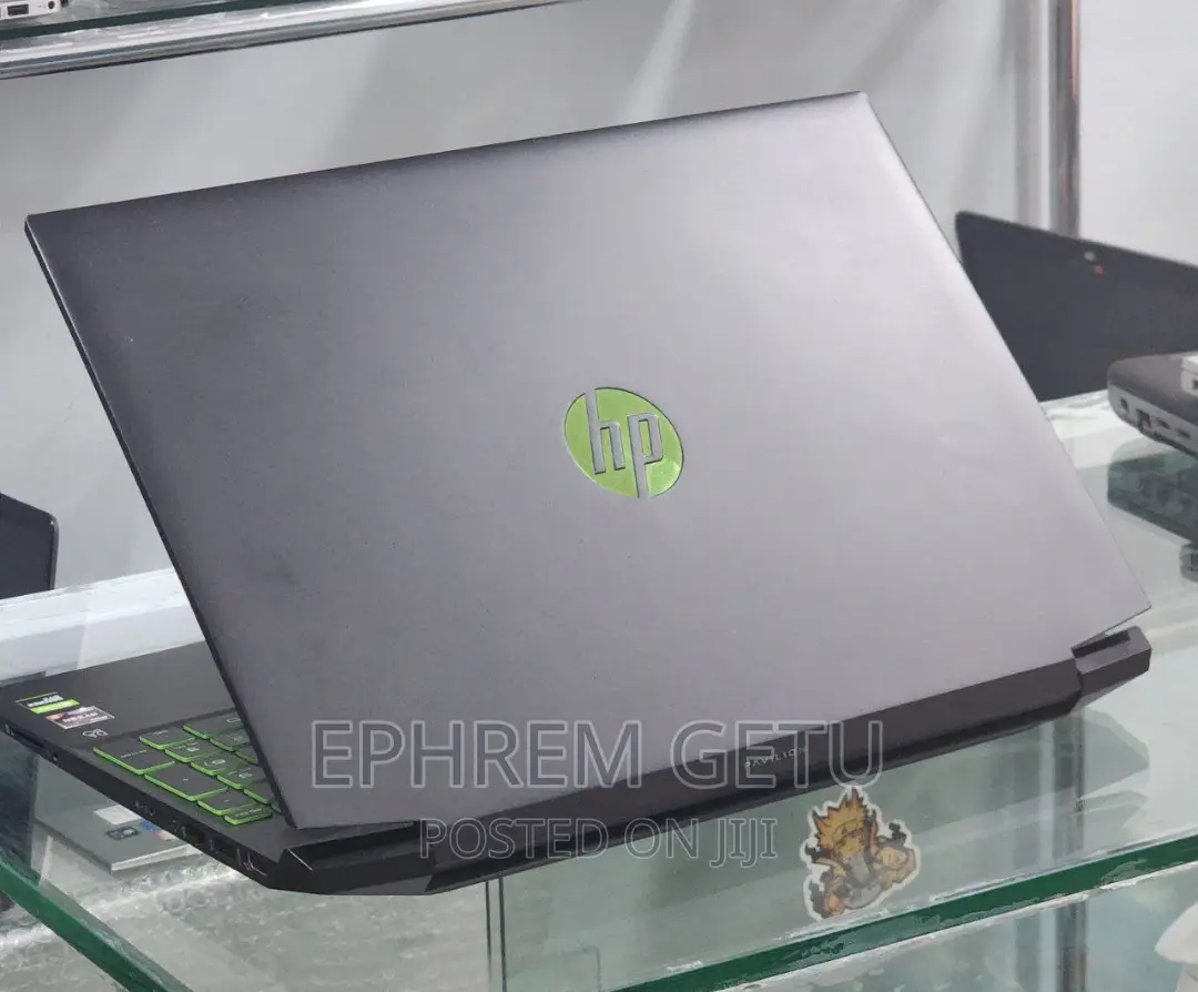 New Laptop HP Pavilion 15 16GB AMD Ryzen 5 SSD 2T