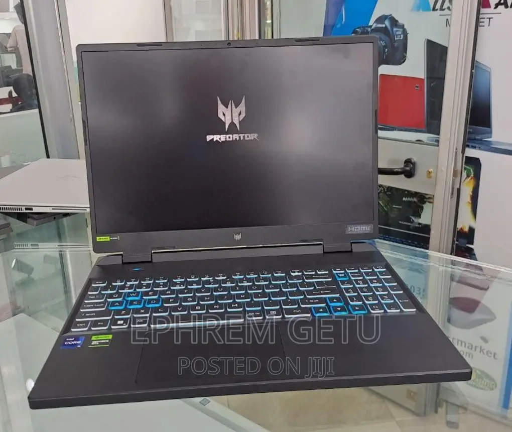 New Laptop Acer Predator Helios 300 16GB Intel Core I9 SSD 1T