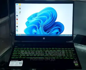 New Laptop HP Pavilion 15 16GB AMD Ryzen 5 SSD 2T