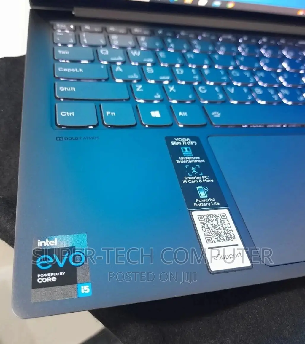 New Laptop Lenovo Yoga 910 16GB Intel Core I5 SSD 512GB