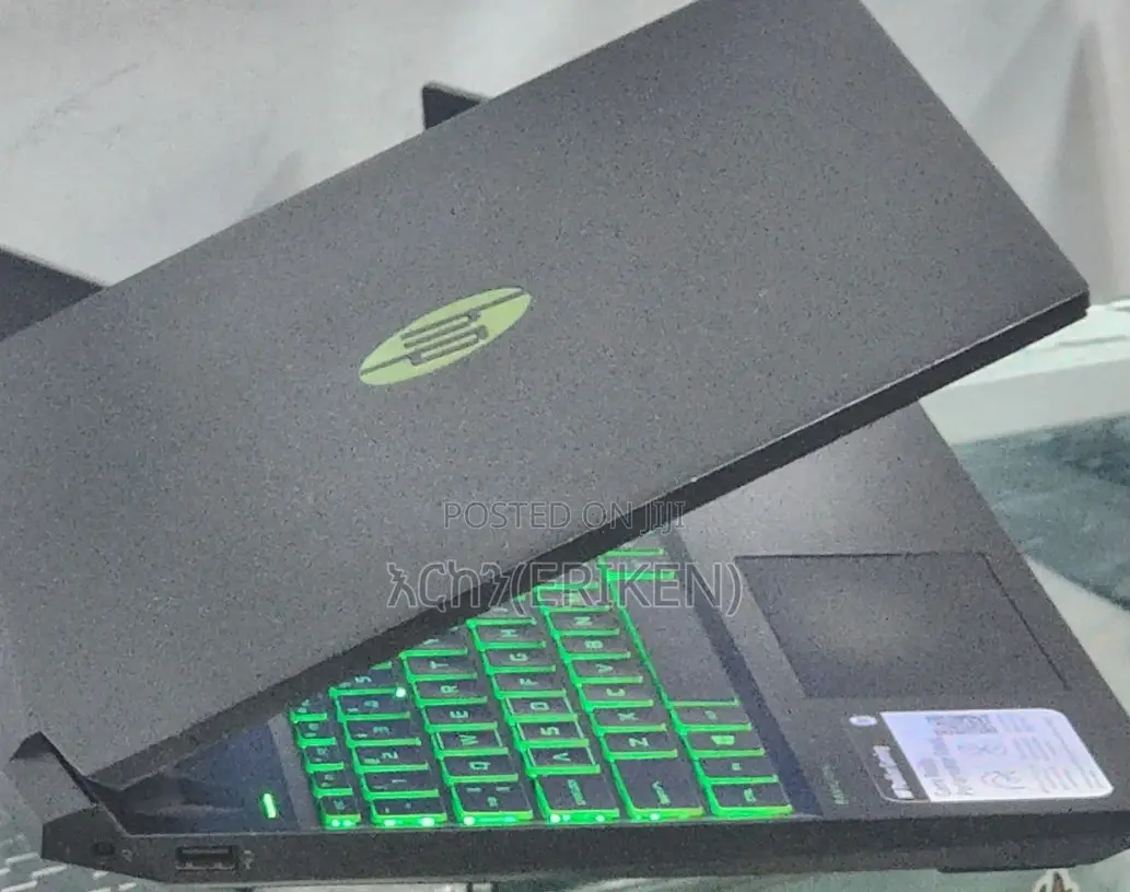 New Laptop HP Pavilion Power 15 16GB AMD Ryzen 5 SSD 2T
