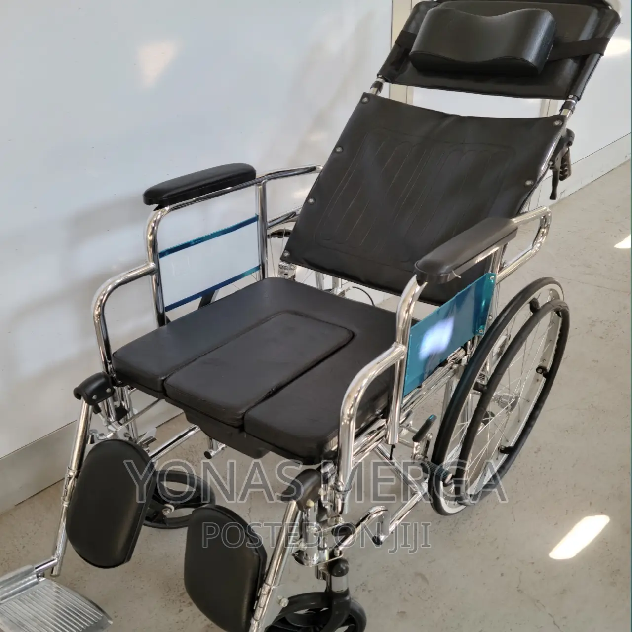 Luxelite:VIP Bed Toilet Use Wheelchair for Ultimate Comfort
