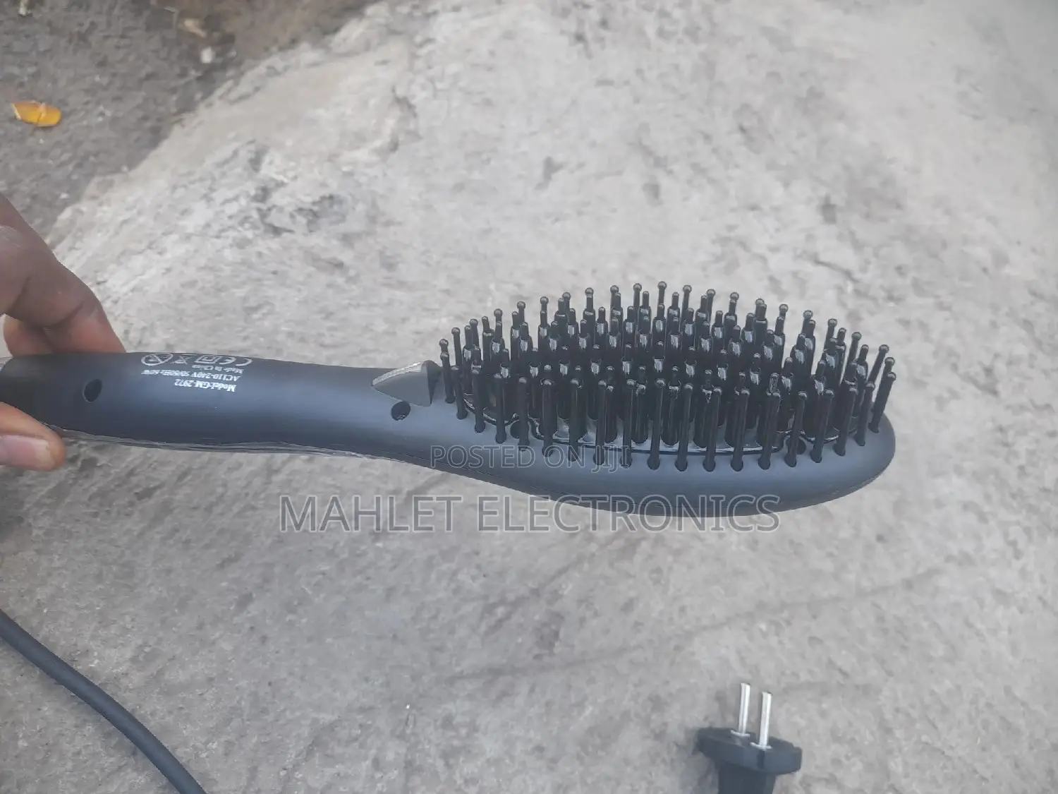 Progemi Hair Straightener and Brush