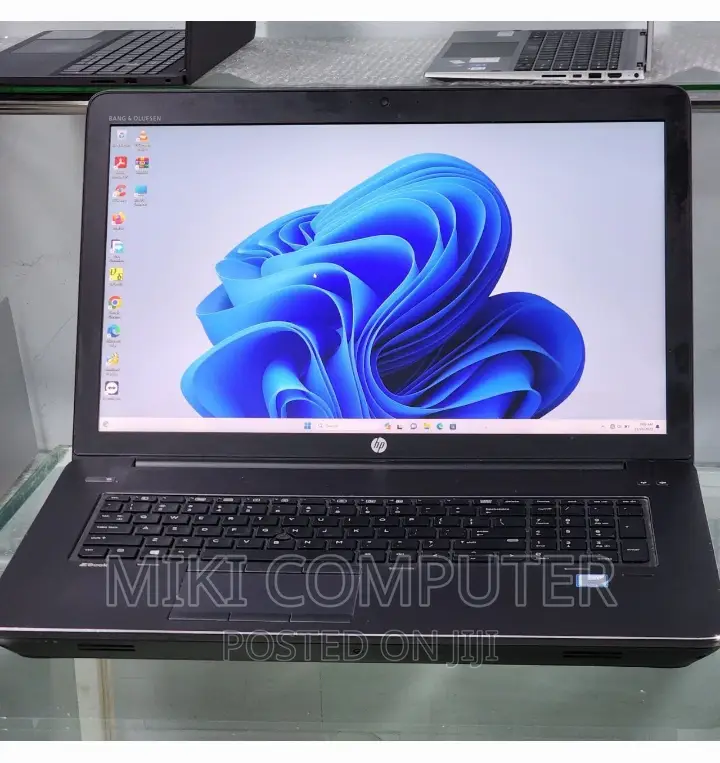 New Laptop HP ZBook 15 32GB Intel Core I7 SSD 512GB