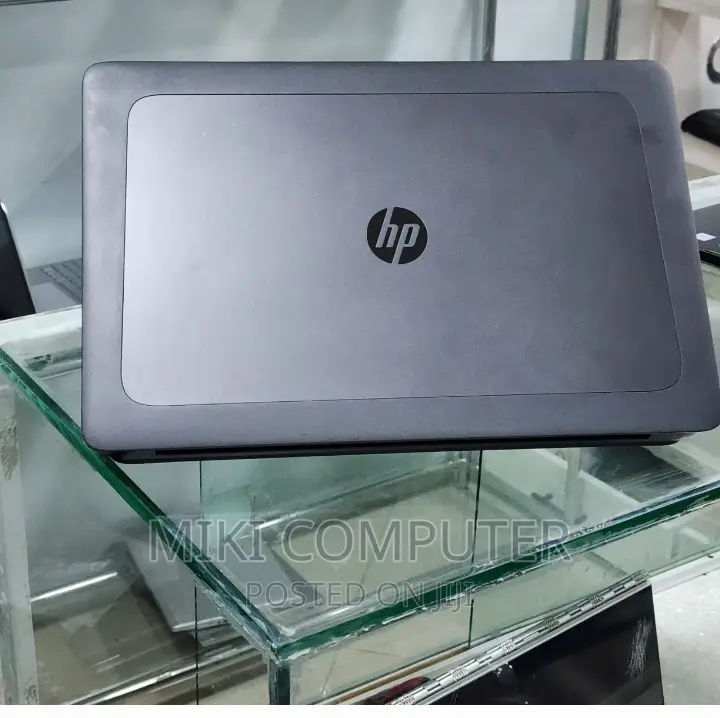 New Laptop HP ZBook 15 32GB Intel Core I7 SSD 512GB