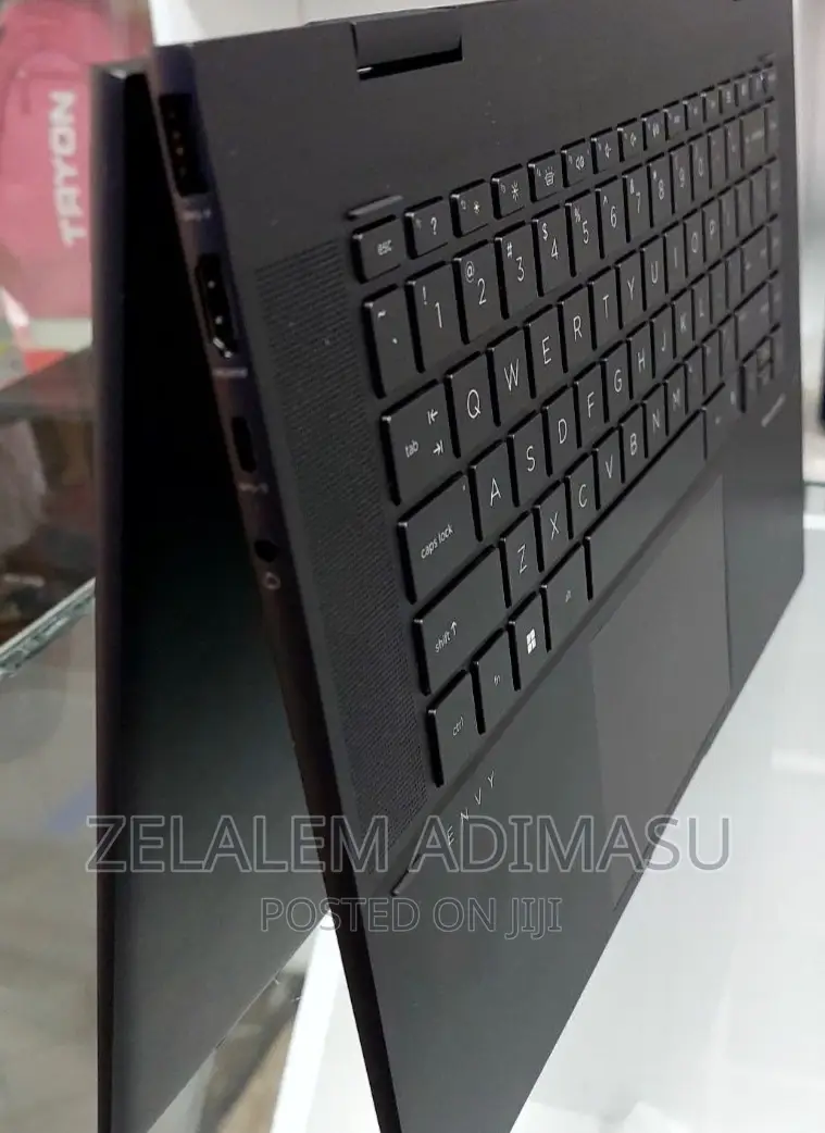 New Laptop HP EliteBook 840 4GB Intel Core I7 SSD 512GB