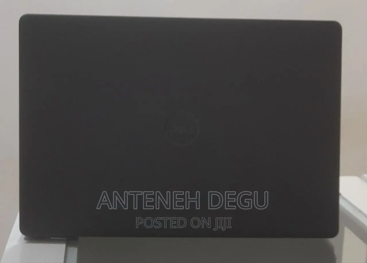 New Laptop Dell Vostro DVCI309 8GB Intel Core I5 HDD+SSD 1T