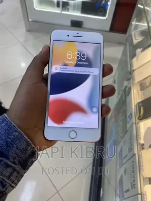 Apple iPhone 7 Plus 128 GB Red