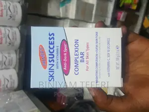 Anti Dark Spot Remover