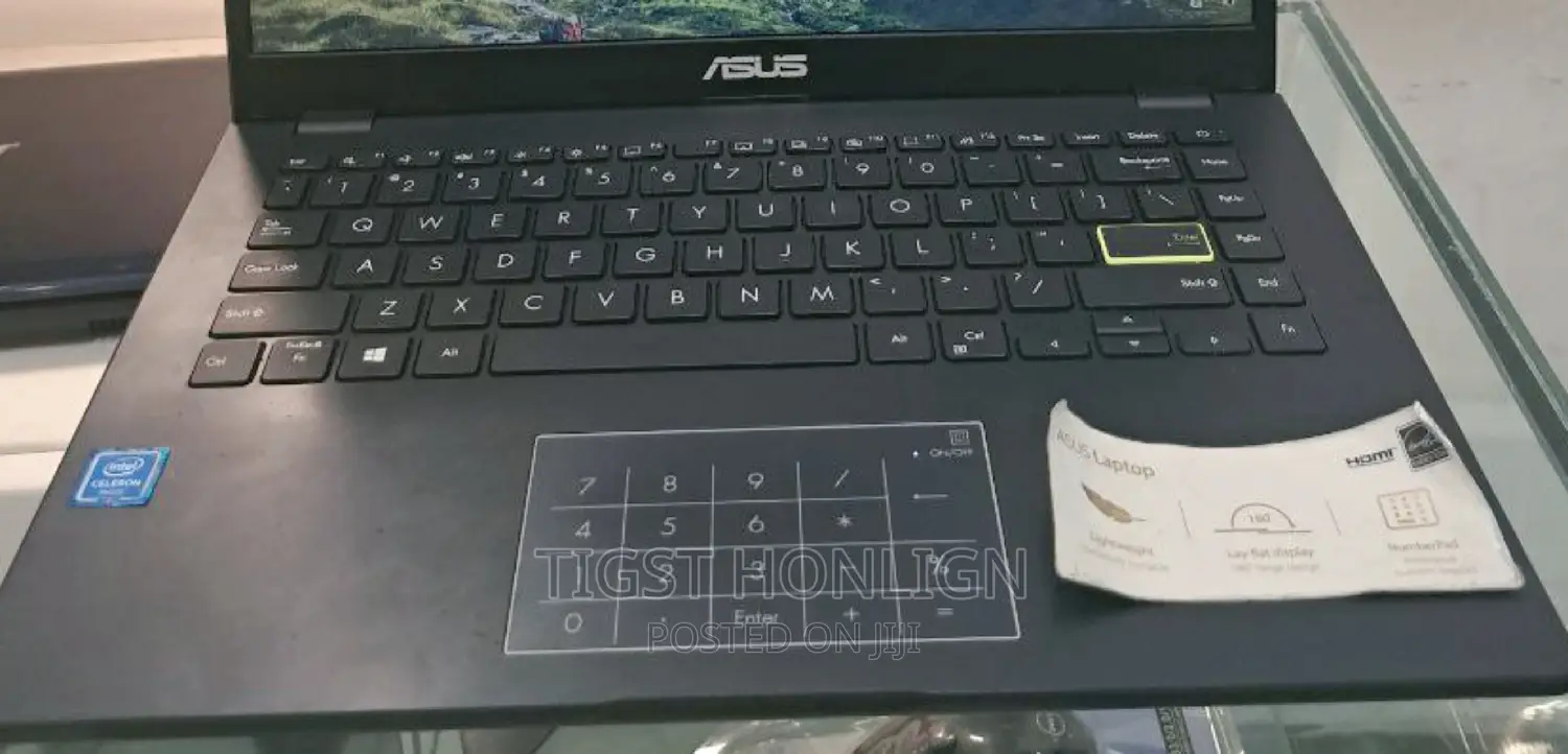 New Laptop Asus VivoBook 15 X505BA 4GB Intel SSD 640GB