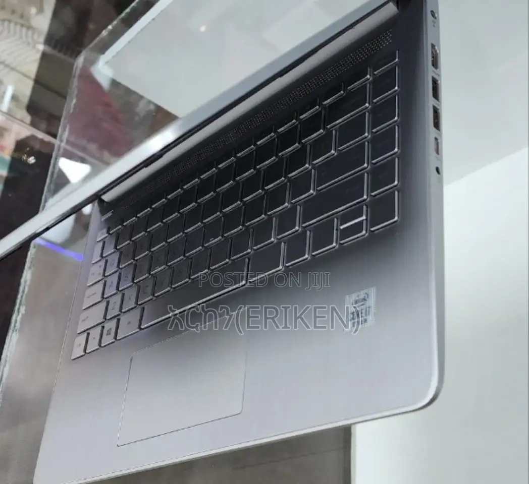 New Laptop HP Stream Notebook 12GB Intel Core I7 SSD 512GB