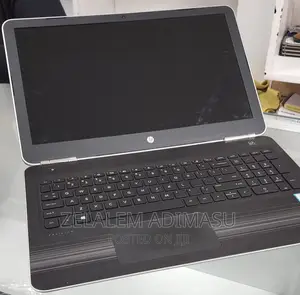 New Laptop HP EliteBook 840 8GB Intel Core I5 HDD 512GB