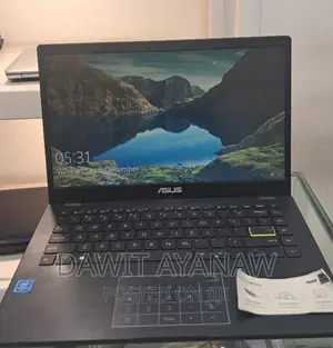 Photo - New Laptop Asus VivoBook 15 X505BA 4GB Intel Core 2 Duo SSD 60GB