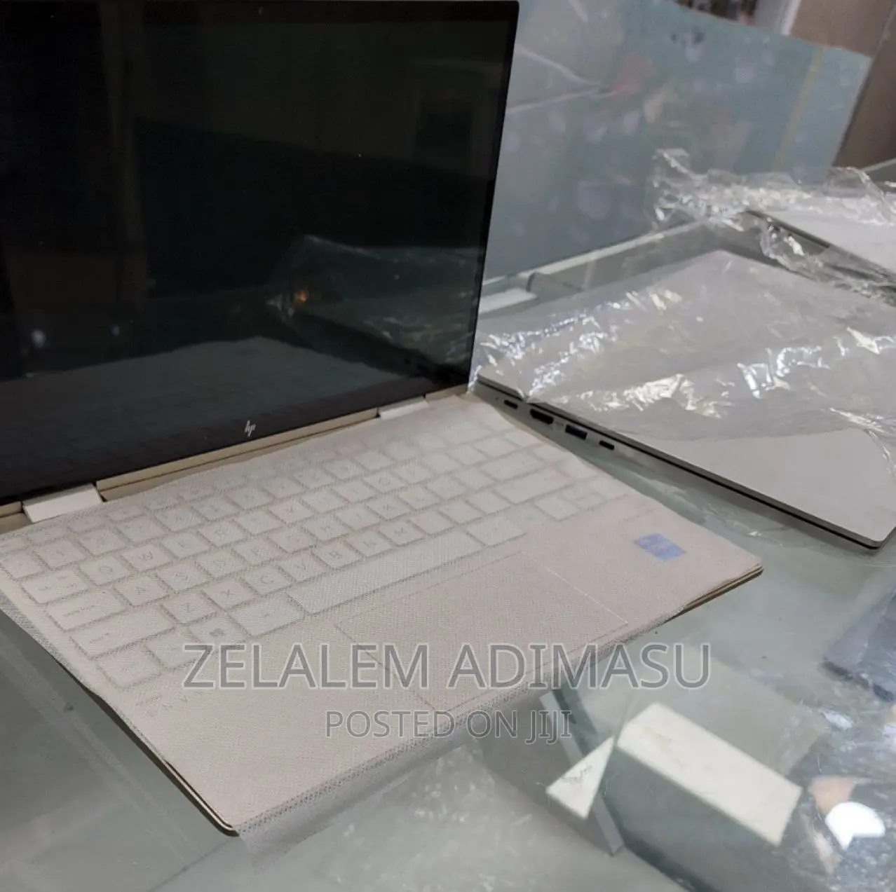 New Laptop HP Envy X360 8GB Intel Core I7 SSD 512GB