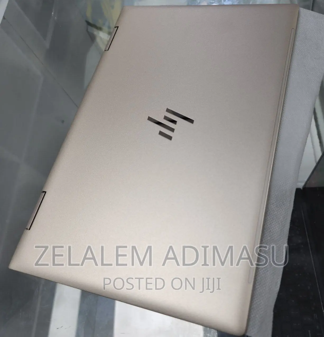 New Laptop HP Envy X360 8GB Intel Core I7 SSD 512GB