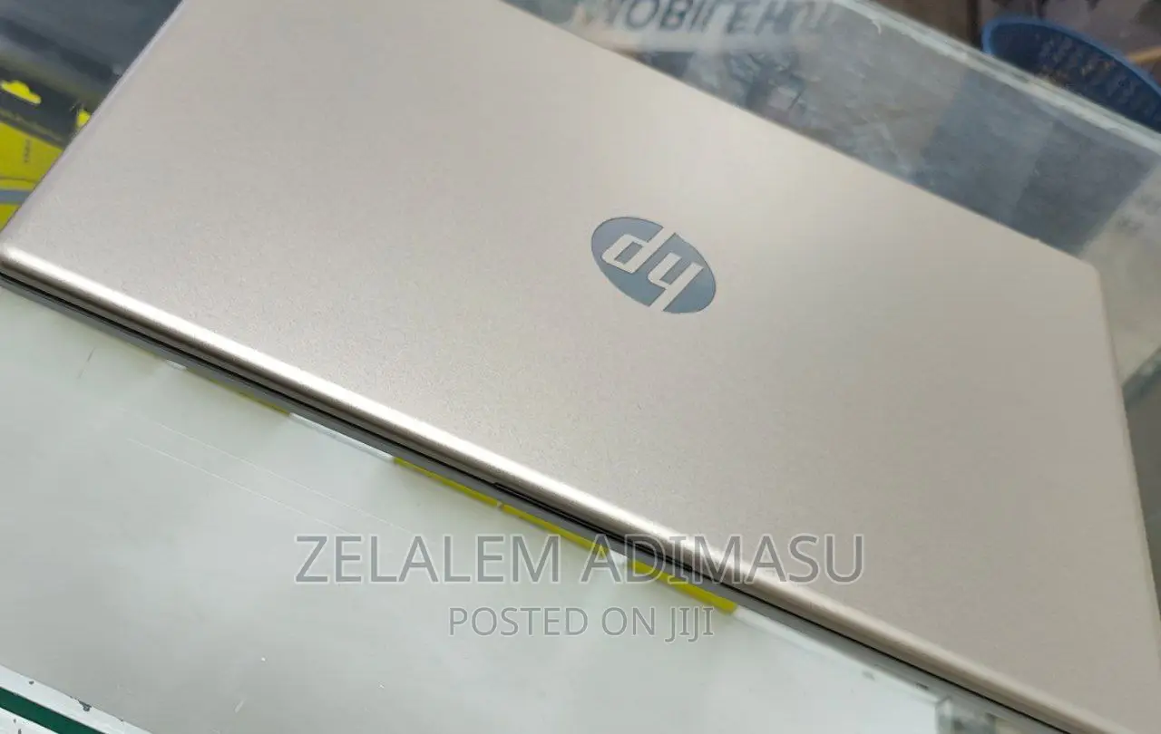 New Laptop HP EliteBook 840 8GB Intel Core I7 SSD 512GB