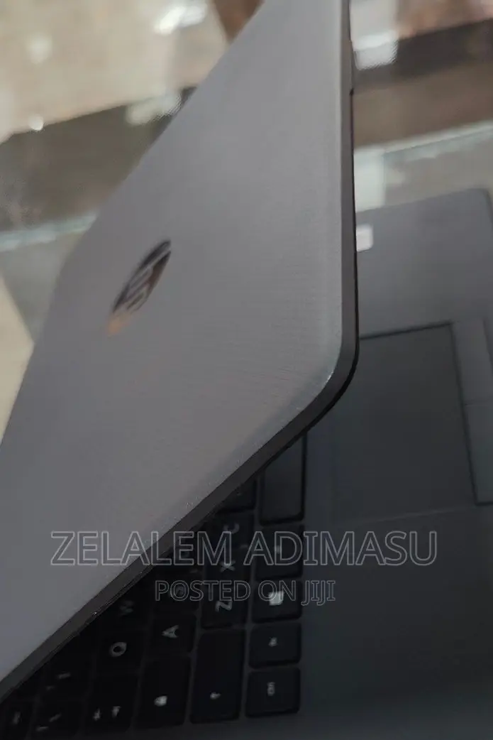 New Laptop HP Envy X360 8GB Intel Core I5 SSD 512GB