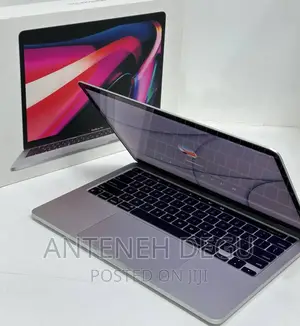 New Laptop Apple MacBook Pro M1 8GB Apple M1 Pro SSD 512GB