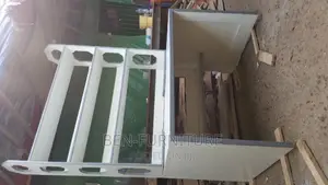 Working Table(120 X 80 X 180)