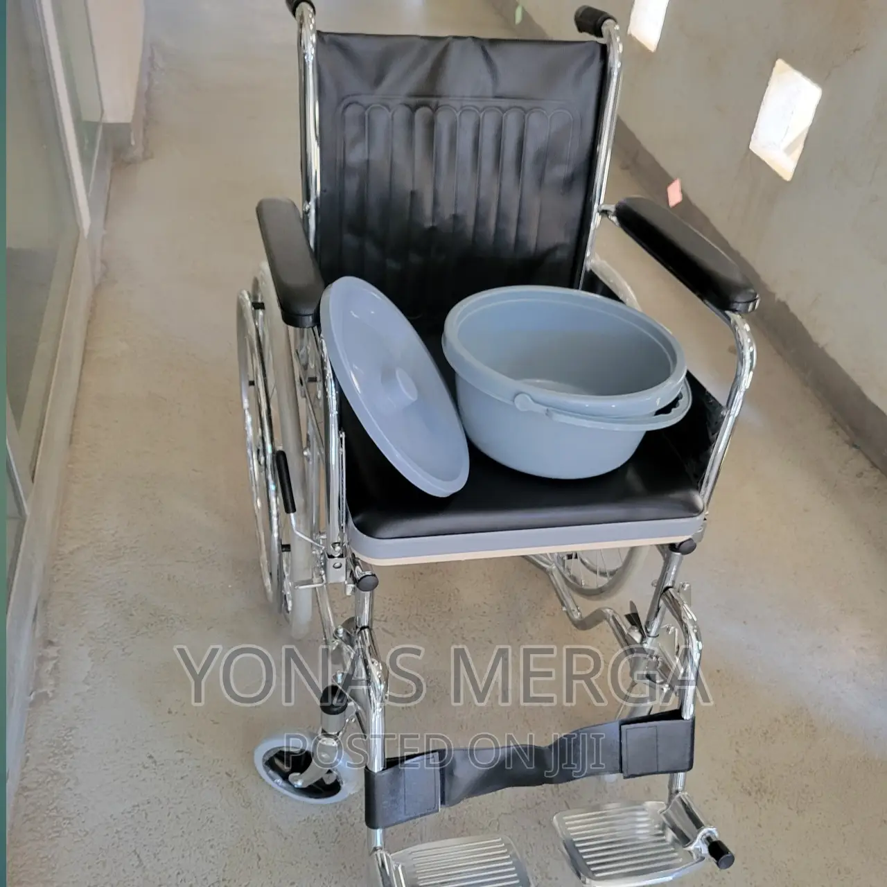 Wheelchair_toilet Wheelchair_potty Wheelchair in Nifas