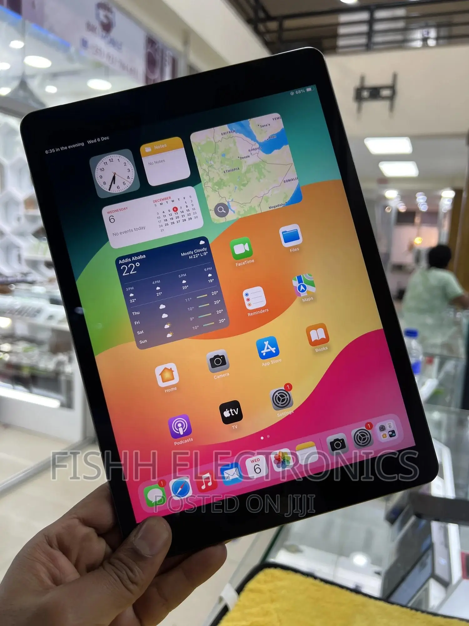 Apple iPad 10.2 (2021) 64 GB Gray