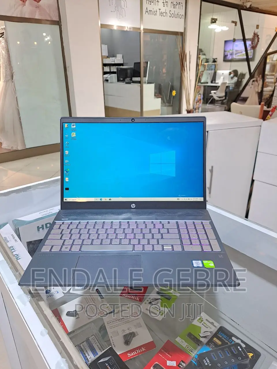 New Laptop HP Pavilion 15 8GB Intel Core I5 HDD+SSD 500GB