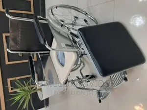 Commode Wheelchair<Toilet Wheelchair>Wheelchair<Wheelchair>