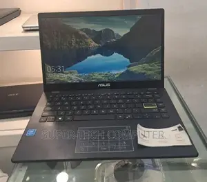 Photo - New Laptop Asus VivoBook E403NA 4GB Intel Celeron SSD 72GB