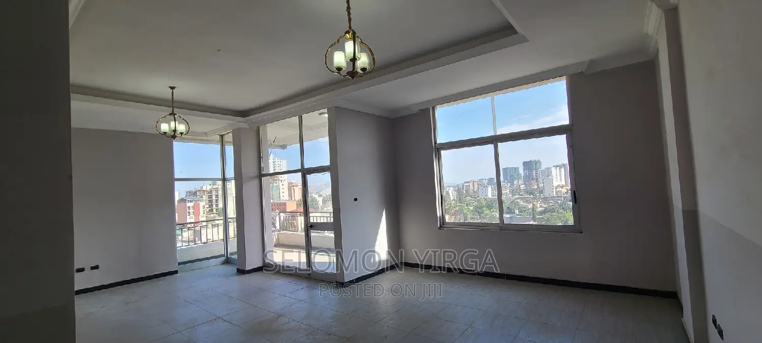 3bdrm Apartment in Ades Abba, Bole for rent