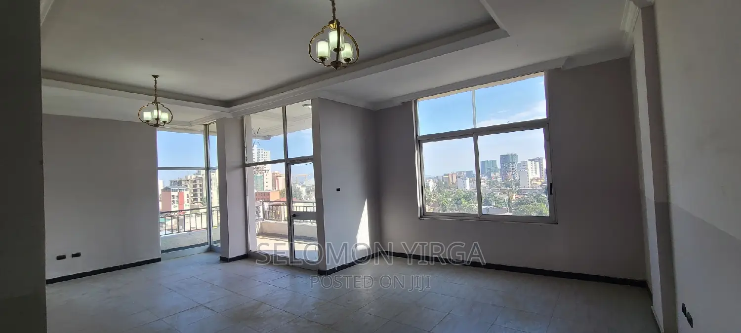 3bdrm Apartment in Ades Abba, Bole for rent