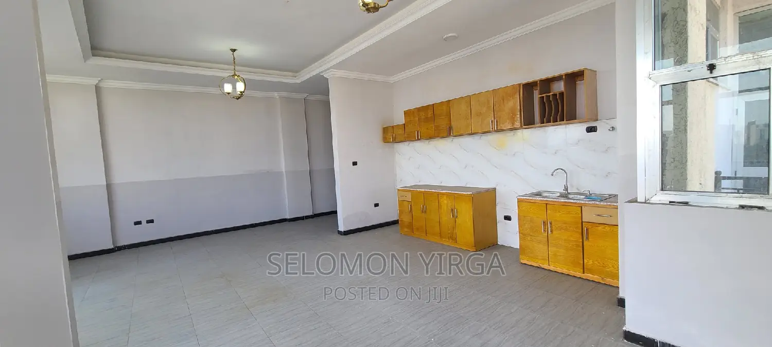 3bdrm Apartment in Ades Abba, Bole for rent