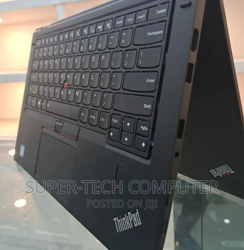 New Laptop Lenovo Thinkpad X1 Yoga 8GB Intel Core I5 SSD 512GB