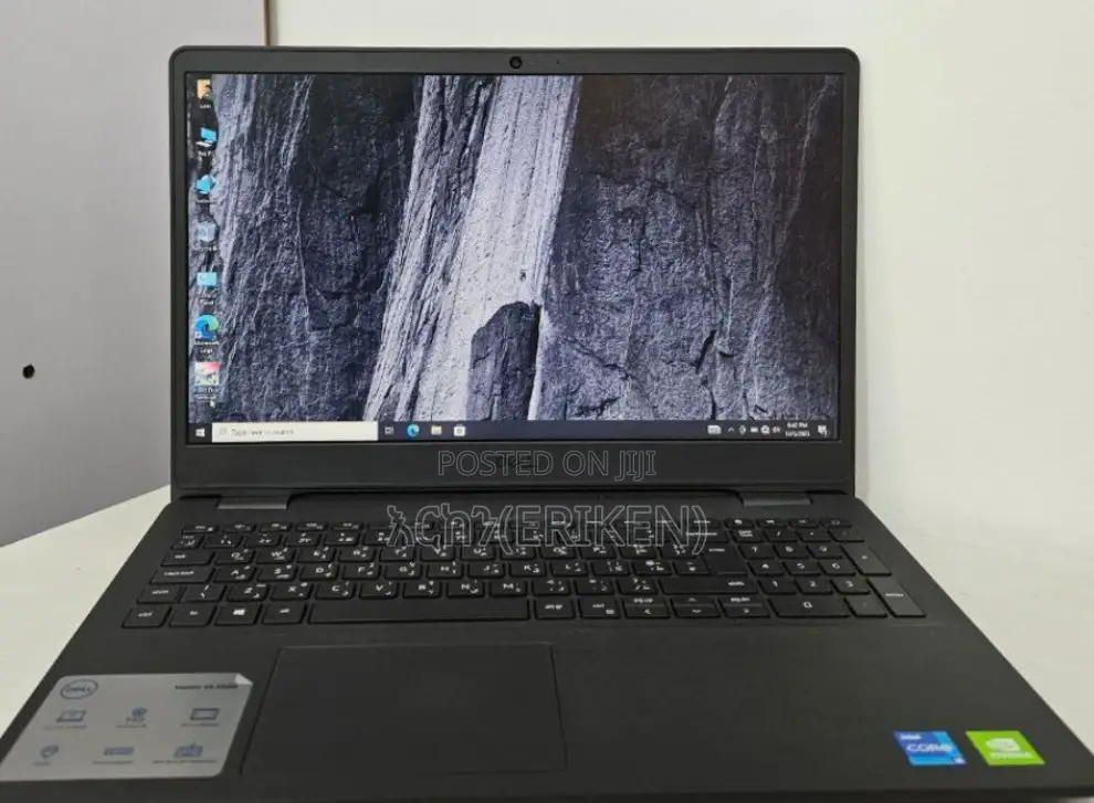 New Laptop Dell Vostro 15 3000 8GB Intel Core I5 HDD+SSD 1T