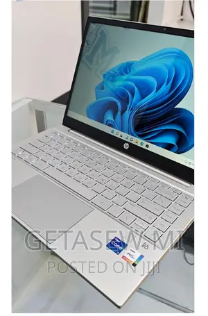 New Laptop HP Stream Notebook 8GB Intel Core I7 SSD 512GB