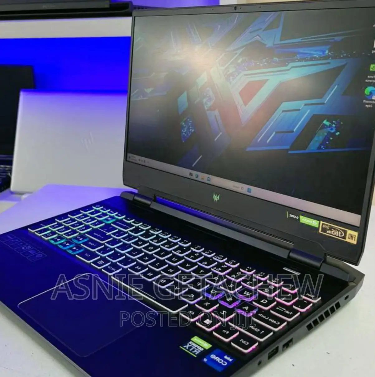 New Laptop Acer Predator Helios 300 8GB Intel Core I7 SSD 1T