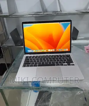 New Laptop Apple MacBook Air 2020 M1 8GB Intel SSD 256GB