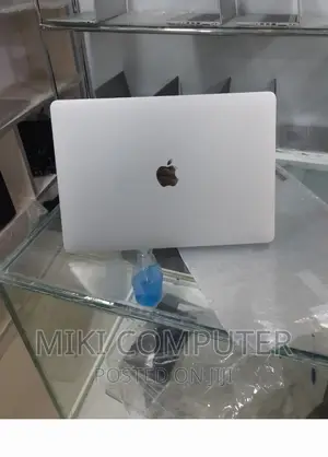 New Laptop Apple MacBook Air 2020 M1 8GB Intel SSD 256GB
