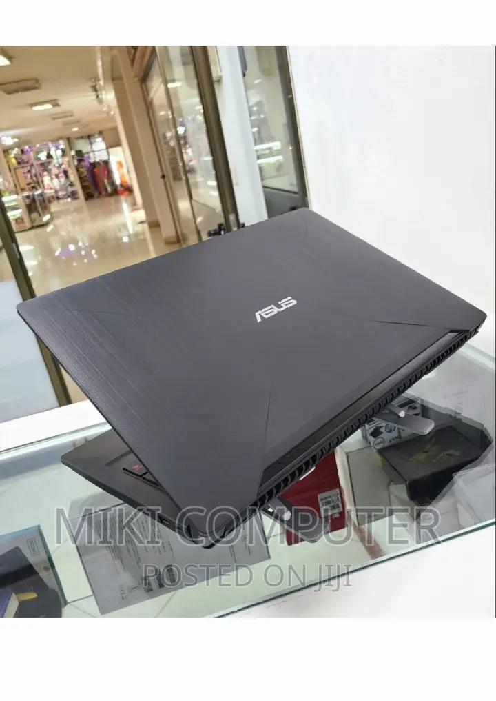 New Laptop Asus ROG Strix G15 8GB Intel Core I7 HDD+SSD 1T