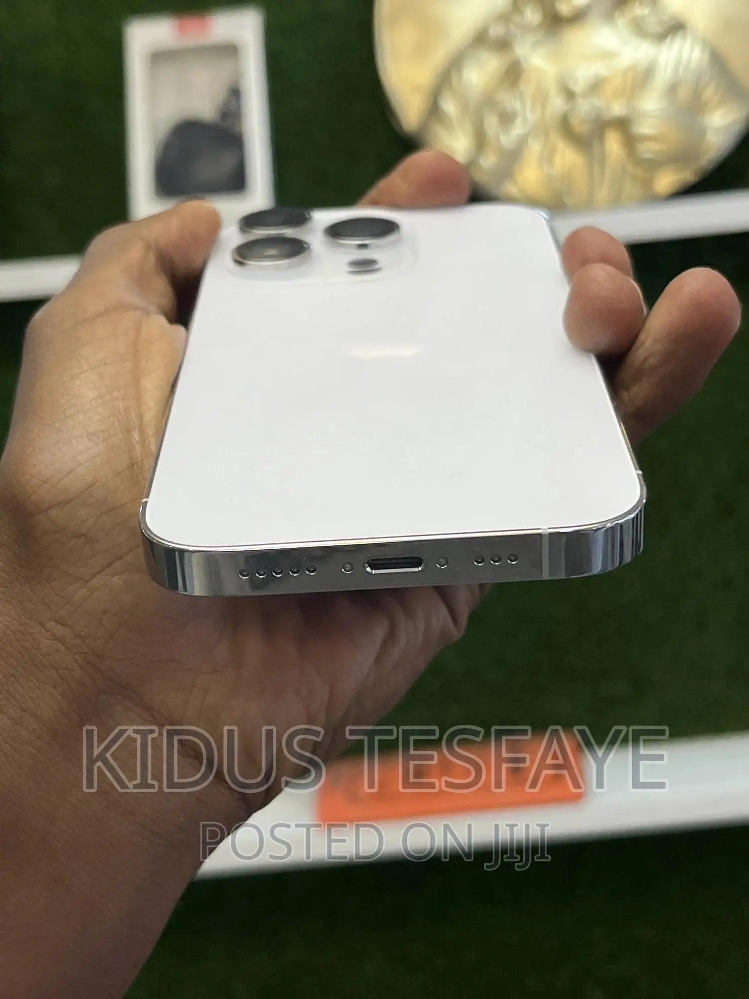 New Apple iPhone 14 Pro 128 GB White