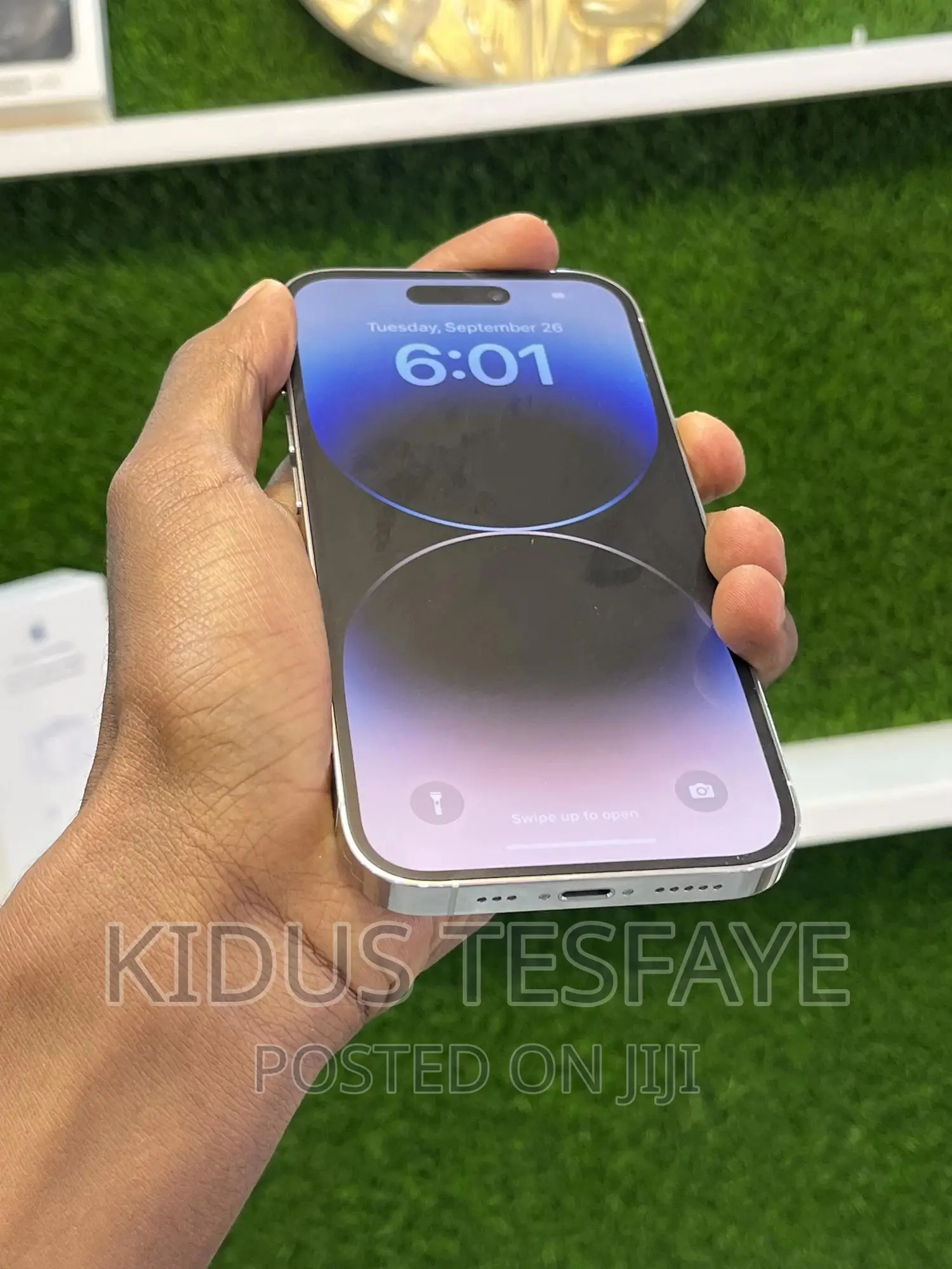 New Apple iPhone 14 Pro 128 GB White