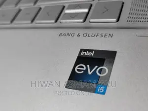 New Laptop HP Envy X2 8GB Intel Core I5 SSD 512GB