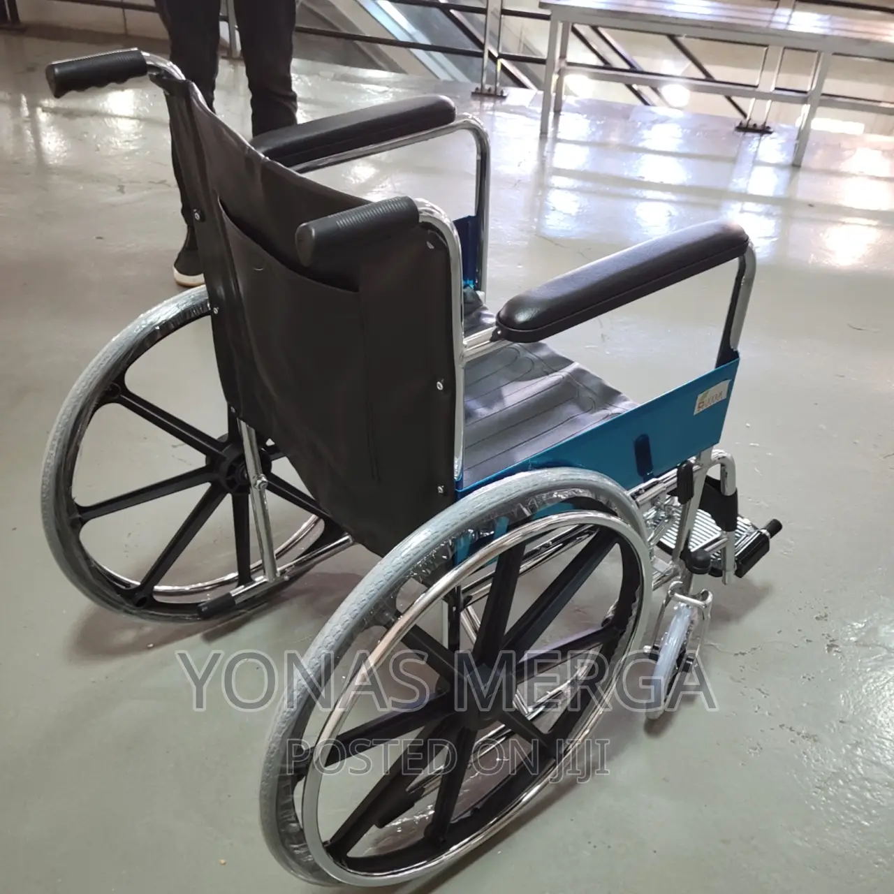 Wheelchair_ስቶክ አስገብተናል-Wheelchair